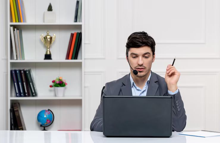 Online MBA Programs Explained With Curriculum and Learning Benefits