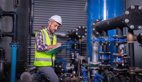 Industrial Fluid Engineering Systems, Processes, and Modern Applications Guide